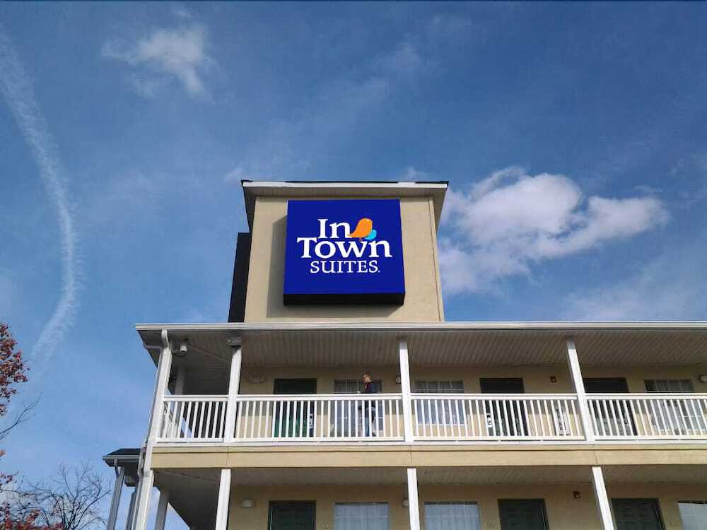 Intown Suites Extended Stay Chesapeake Va - I-64 Crossways Blvd מראה חיצוני תמונה